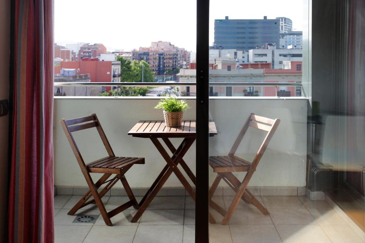 Taulat Diagonal Mar Pool Barcelona