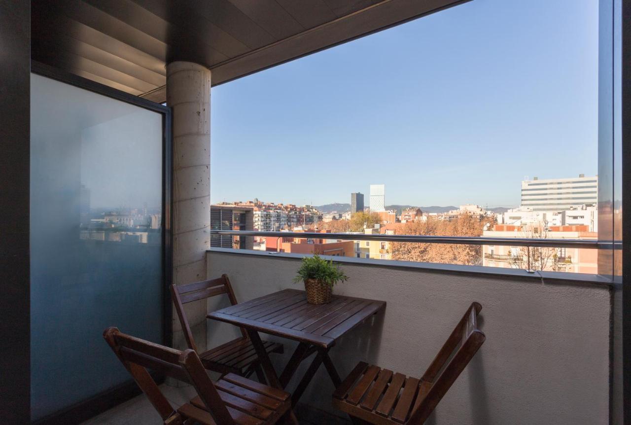 Taulat Diagonal Mar Pool Apartment Barcelona
