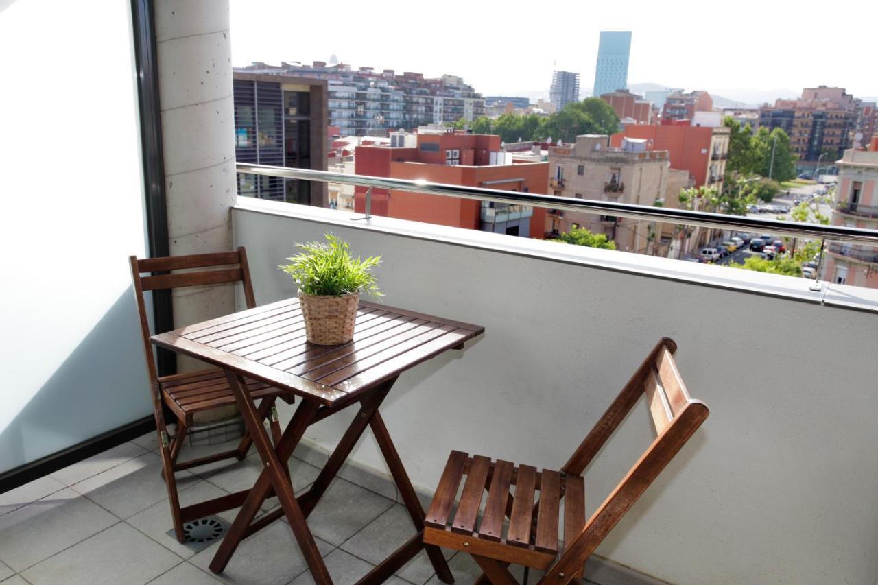 Taulat Diagonal Mar Pool Apartment