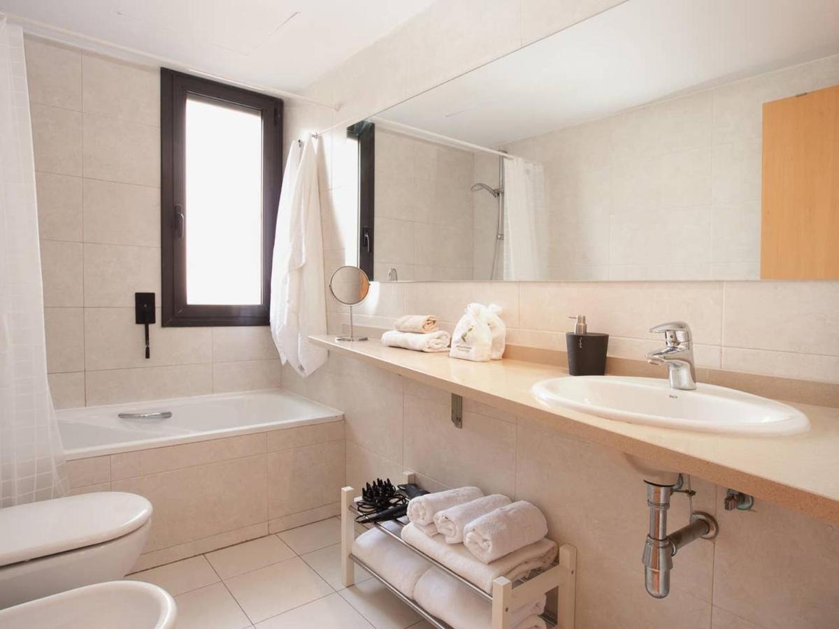 Taulat Diagonal Mar Pool Apartamento *